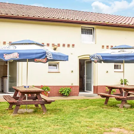 Cozy In With Wifi Διαμέρισμα Dominikowo